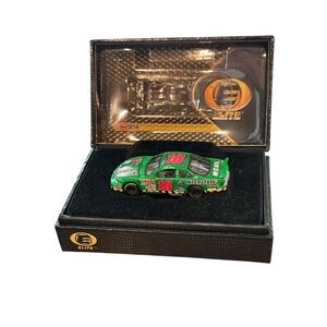 Bobby Labonte #18  Elite Nascar Interstate Batteries  MBNA 2004 in Display Case